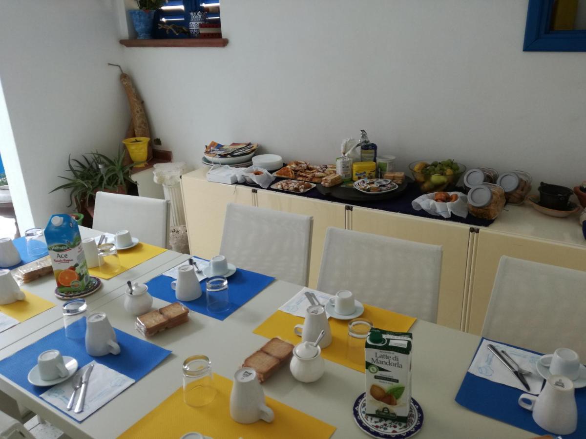 Mediterranea Guesthouse B&B Portopalo Di Capo Passero Экстерьер фото